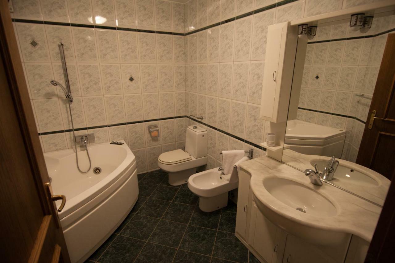 קרק Villa Royale Krk מראה חיצוני תמונה