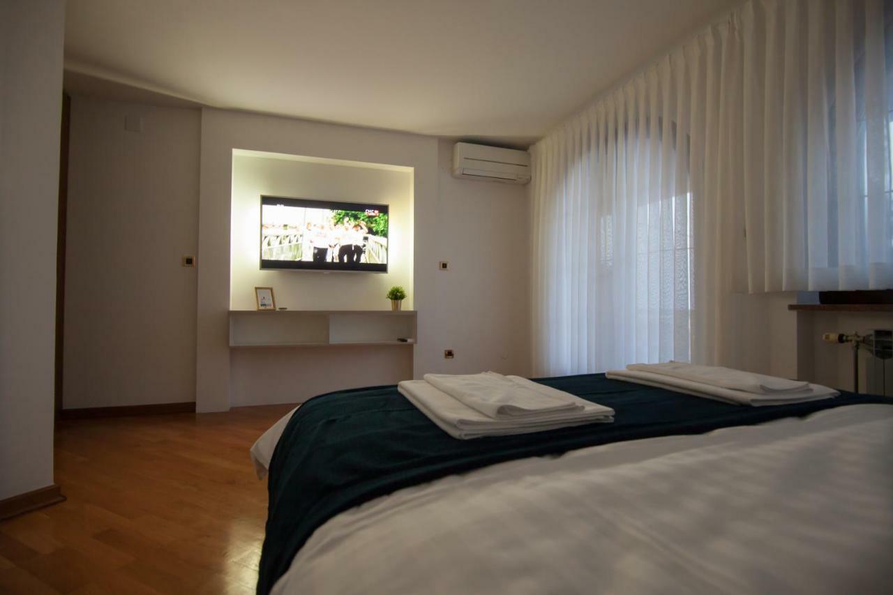 קרק Villa Royale Krk מראה חיצוני תמונה