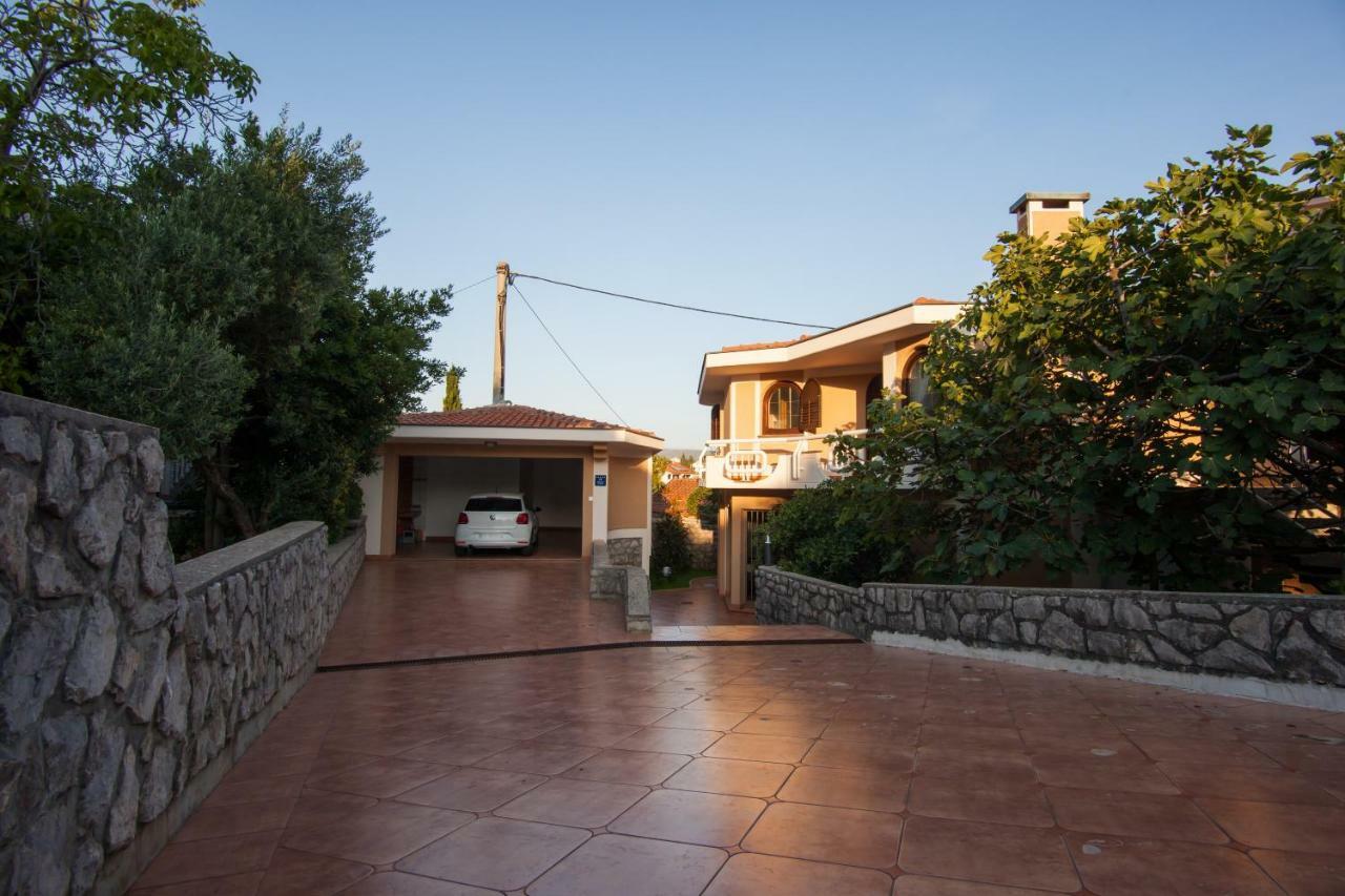 קרק Villa Royale Krk מראה חיצוני תמונה