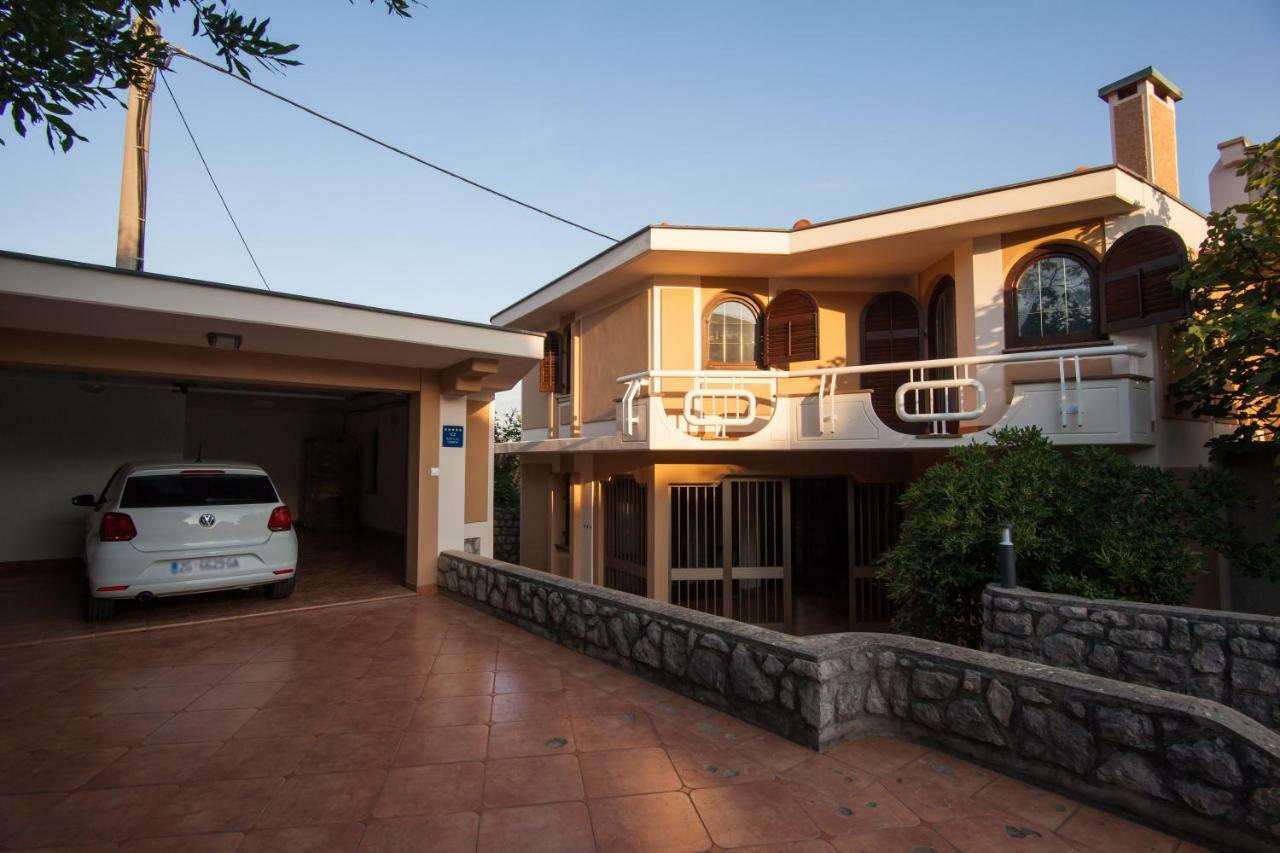 קרק Villa Royale Krk מראה חיצוני תמונה